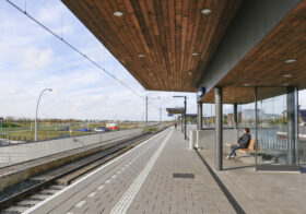 Reiziger pakt de trein het liefst op station Zwolle Stadshagen